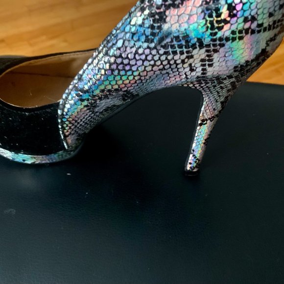 shoes - Picture 4 of 7